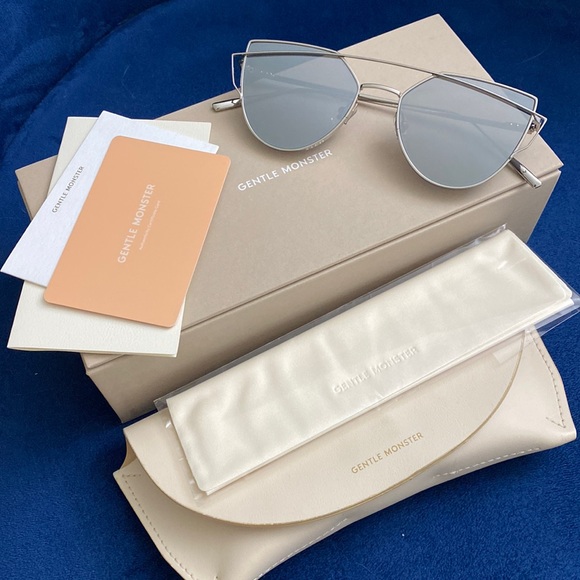 Gentle Monster Love Punch sunglasses in Titanium - Picture 2 of 5